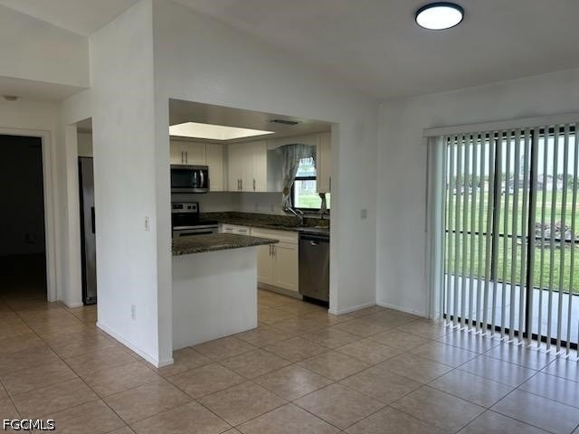 1030 Se 5th Avenue - Photo 8