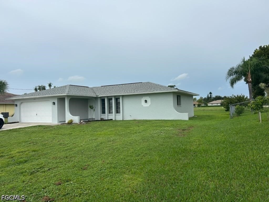 1030 Se 5th Avenue - Photo 1