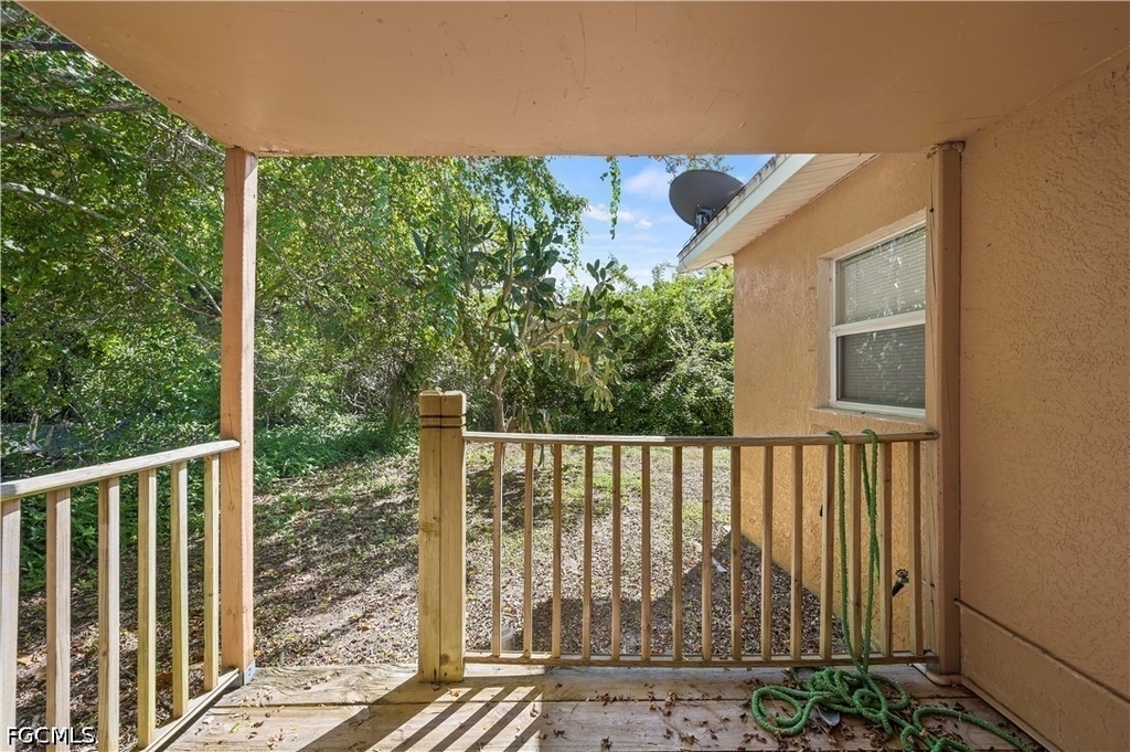 4081 Springs Lane - Photo 4