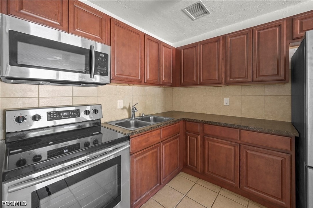 4081 Springs Lane - Photo 8