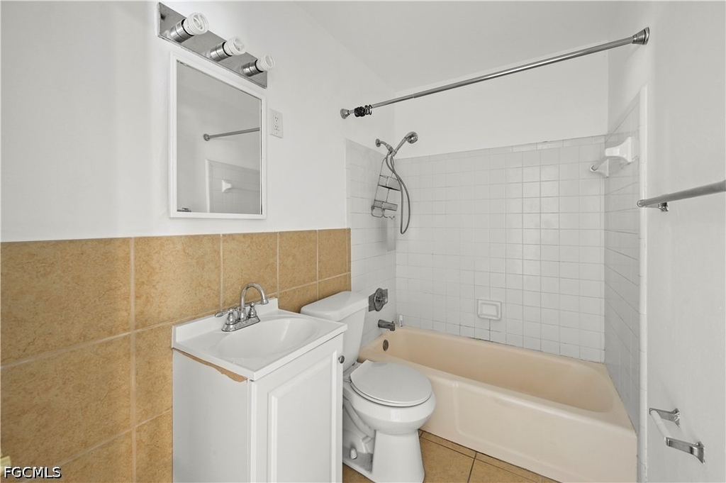 4081 Springs Lane - Photo 6