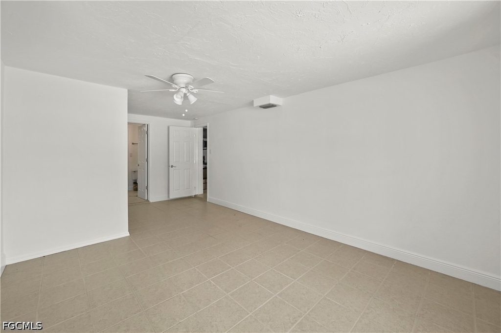 4081 Springs Lane - Photo 10