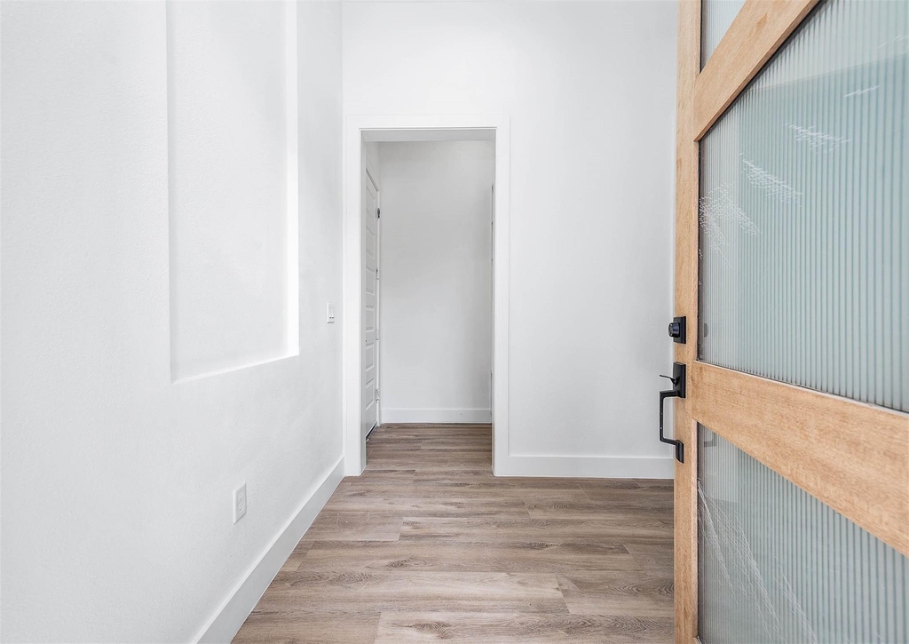 3619 Bremond Street - Photo 2