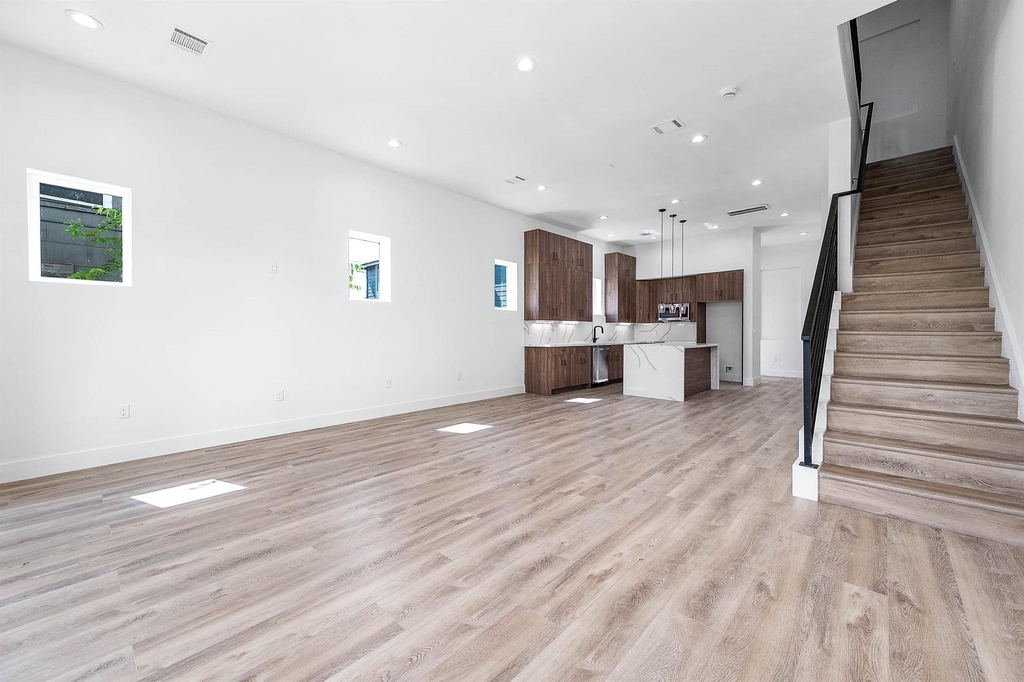 3619 Bremond Street - Photo 15