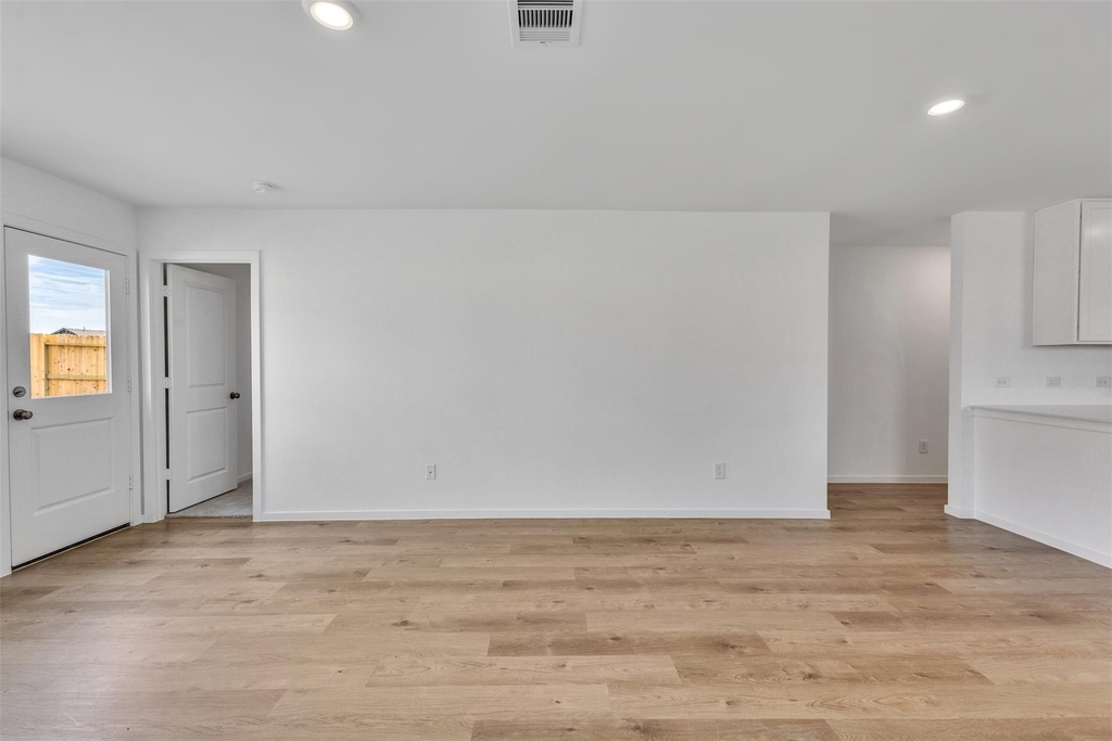 6227 Pelly Place - Photo 11