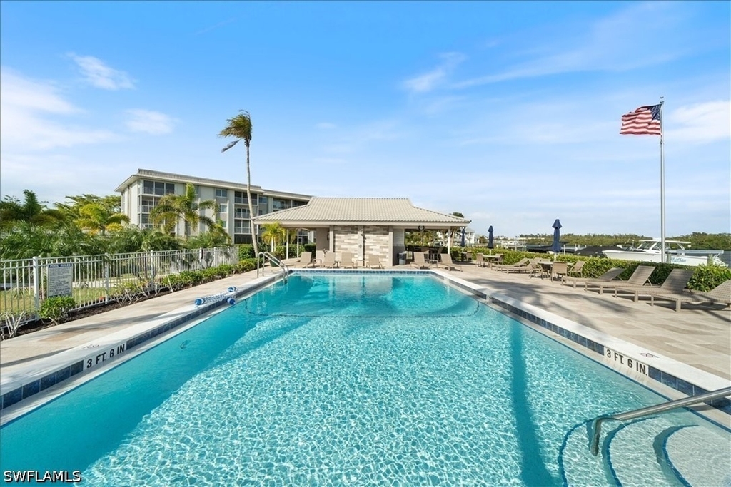 307 Goodlette-frank Road S - Photo 14