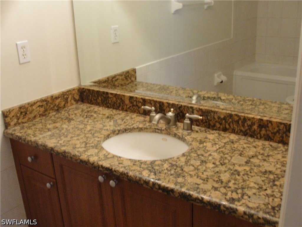 15449 Bellamar Circle - Photo 10