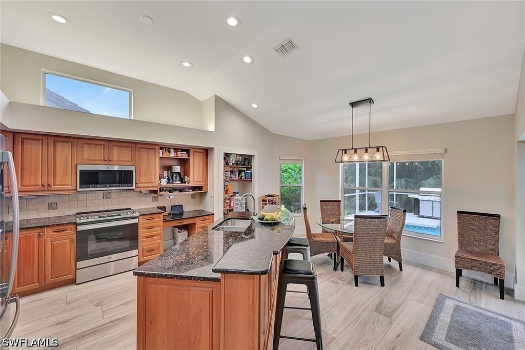 7575 San Miguel Way - Photo 8
