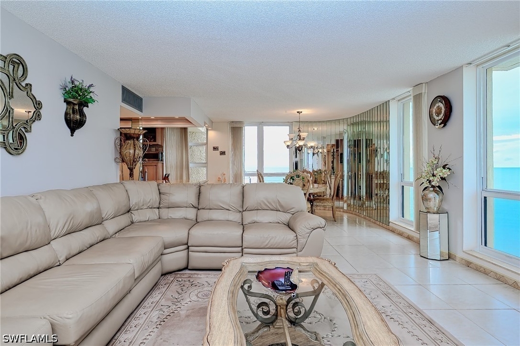 4001 Gulf Shore Boulevard N - Photo 8