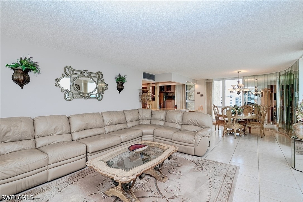 4001 Gulf Shore Boulevard N - Photo 9