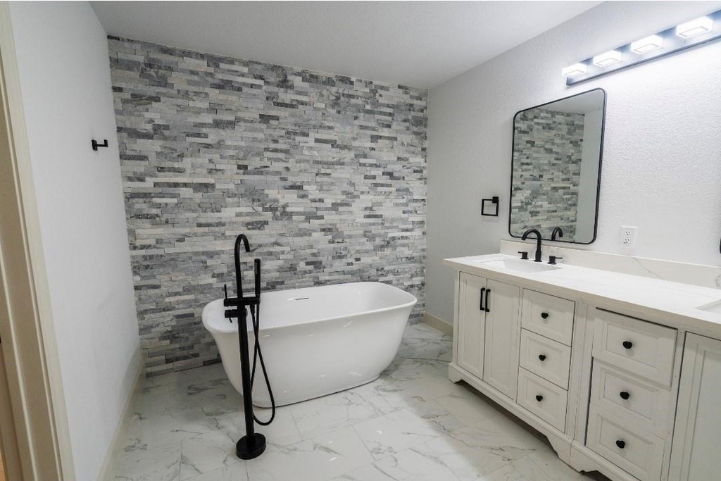 1402 Bayou Shore Drive - Photo 40