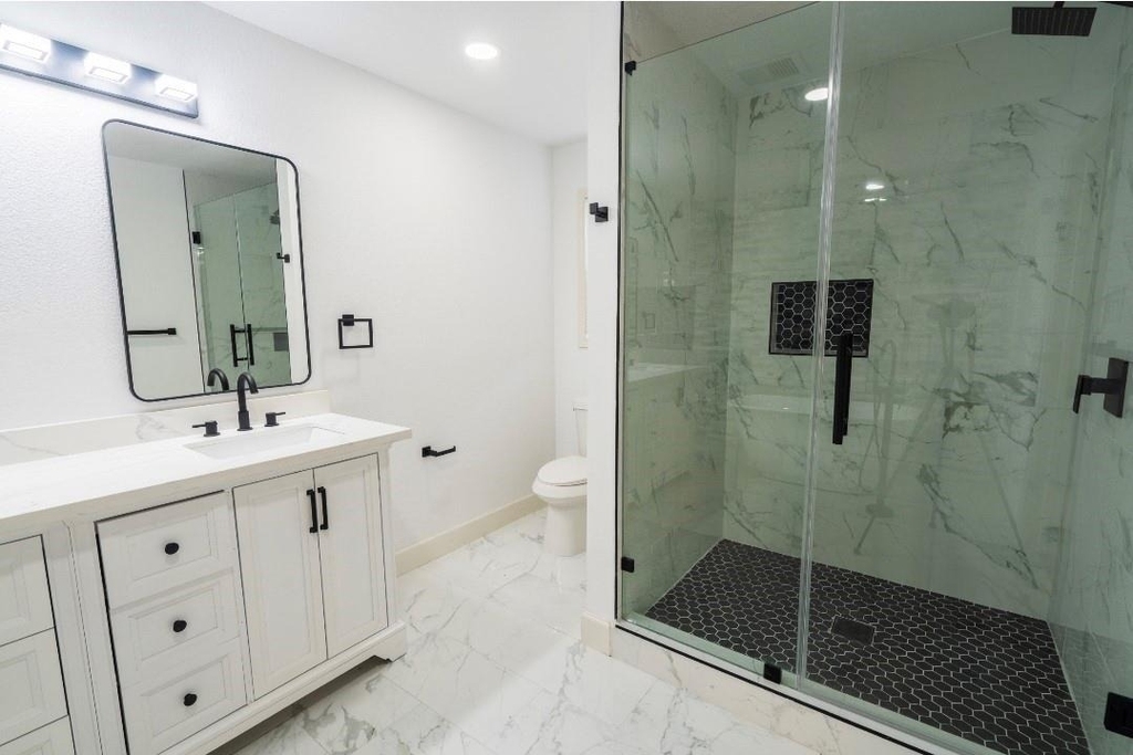 1402 Bayou Shore Drive - Photo 39