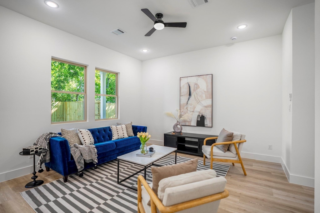 4201 Oats Street - Photo 8