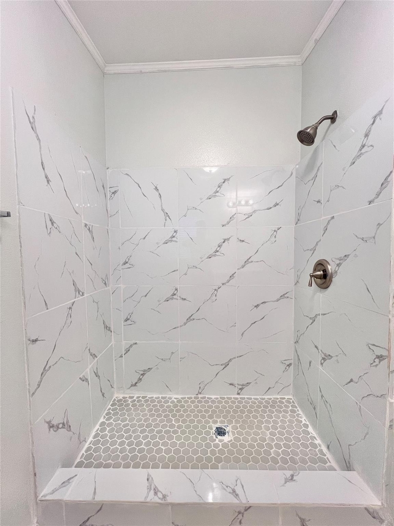 10214 Elderberry Park Lane - Photo 16
