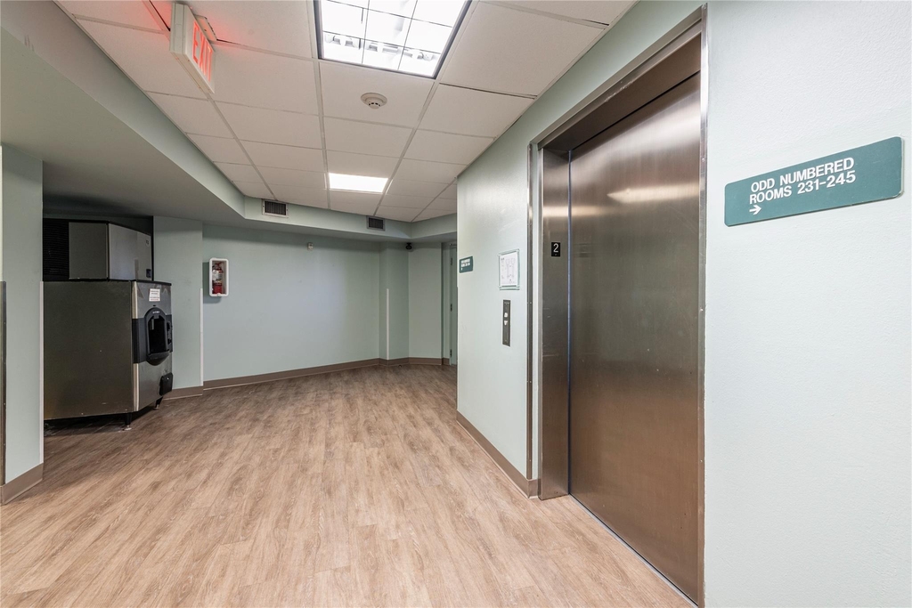 6102 Seawall Boulevard - Photo 19