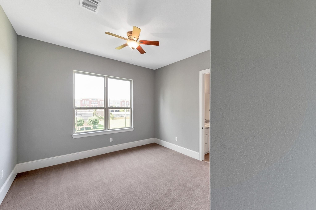 4609 Nett Street - Photo 13