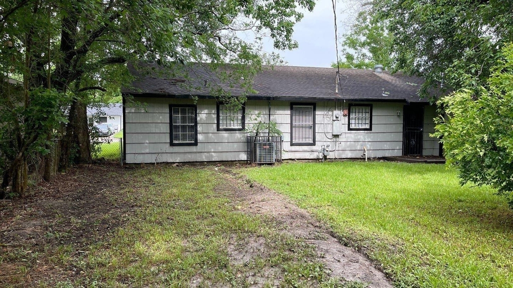 8303 Saint Lo Road - Photo 10