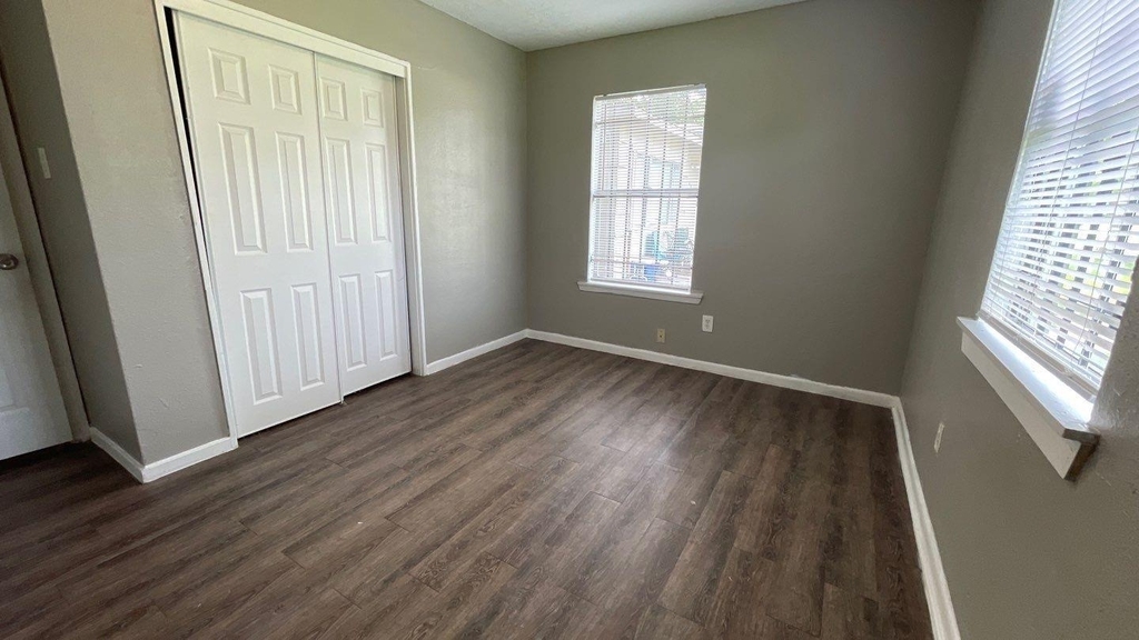 8303 Saint Lo Road - Photo 2