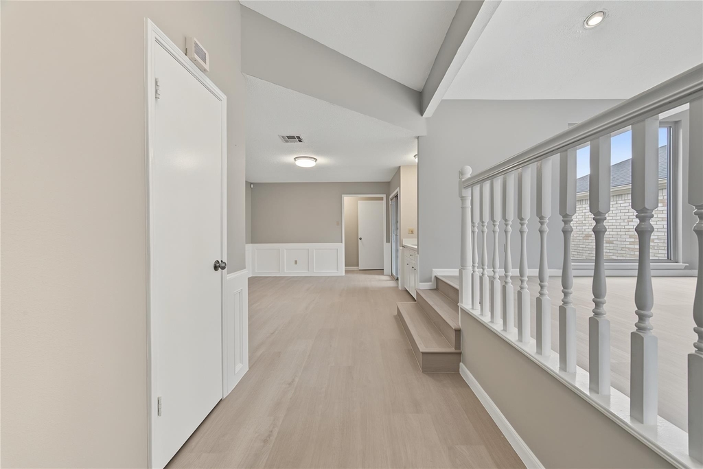 9606 Sandstone Street - Photo 3
