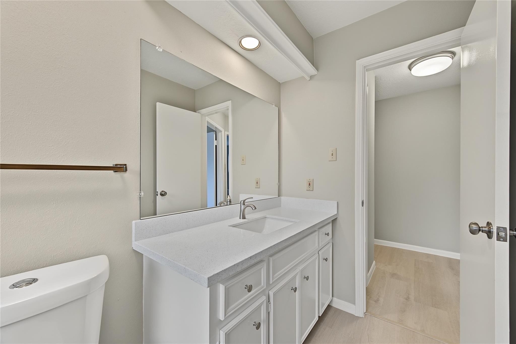 9606 Sandstone Street - Photo 38