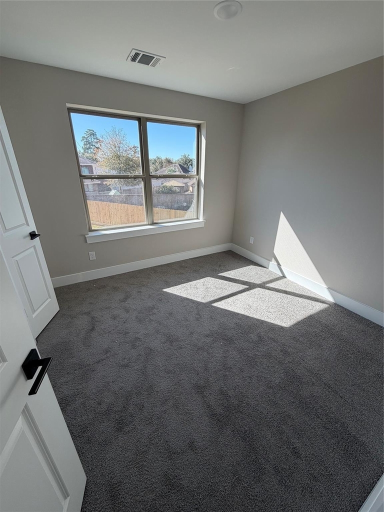 2507 Martinas Ct - Photo 17
