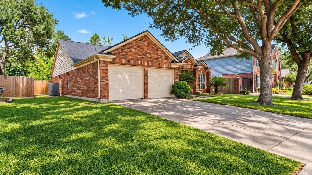7035 Redwood Falls Drive - Photo 19
