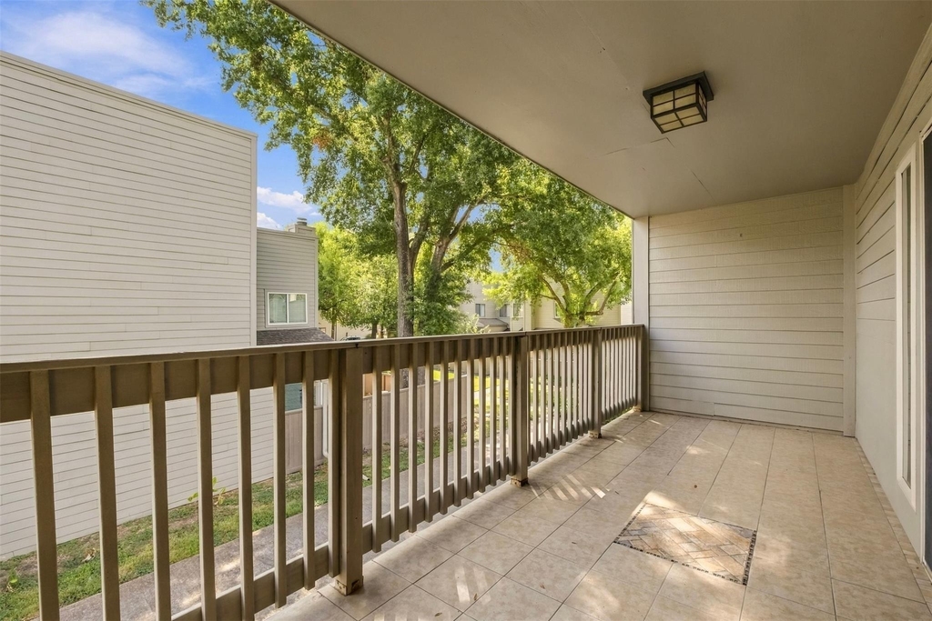 1646 Prairie Mark Lane - Photo 13