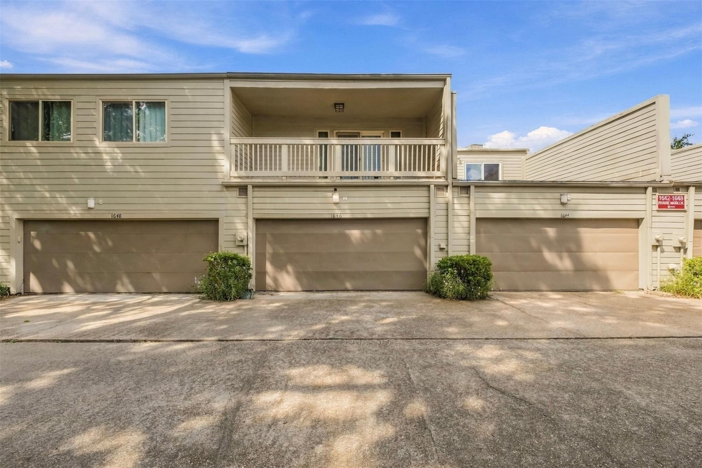 1646 Prairie Mark Lane - Photo 20