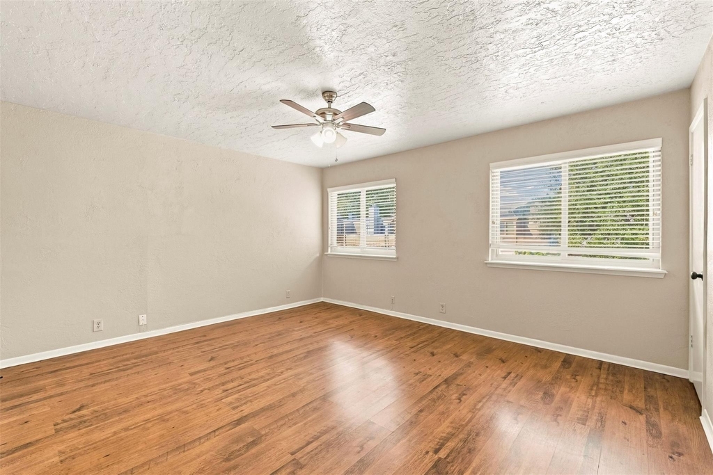 1646 Prairie Mark Lane - Photo 7