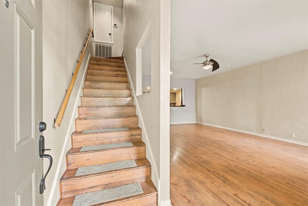 1646 Prairie Mark Lane - Photo 1
