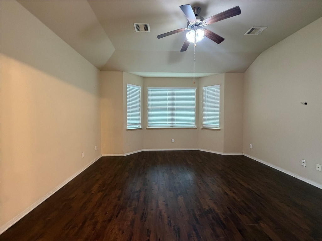 2810 Seabold Drive - Photo 9