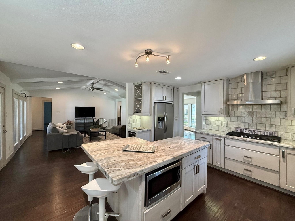 5638 Grape Street - Photo 1