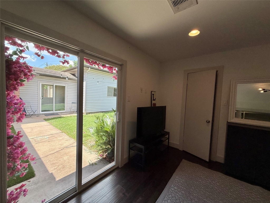 5638 Grape Street - Photo 17