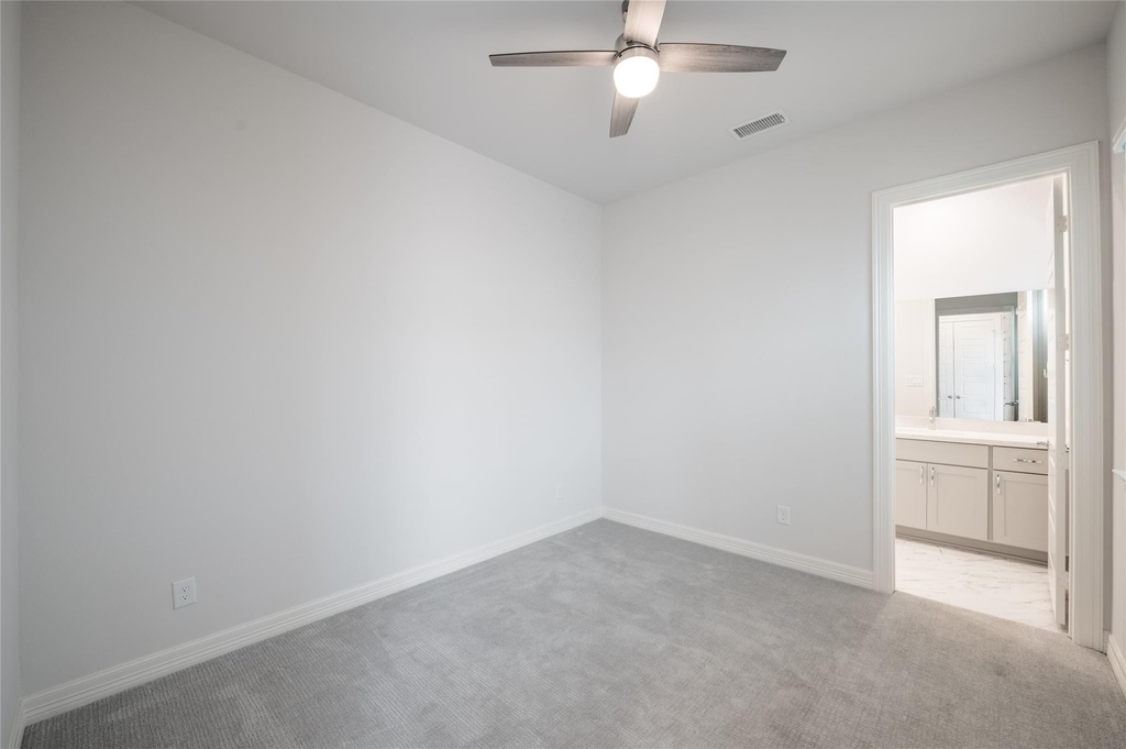 10915 Upland Retreat Drive - Photo 9