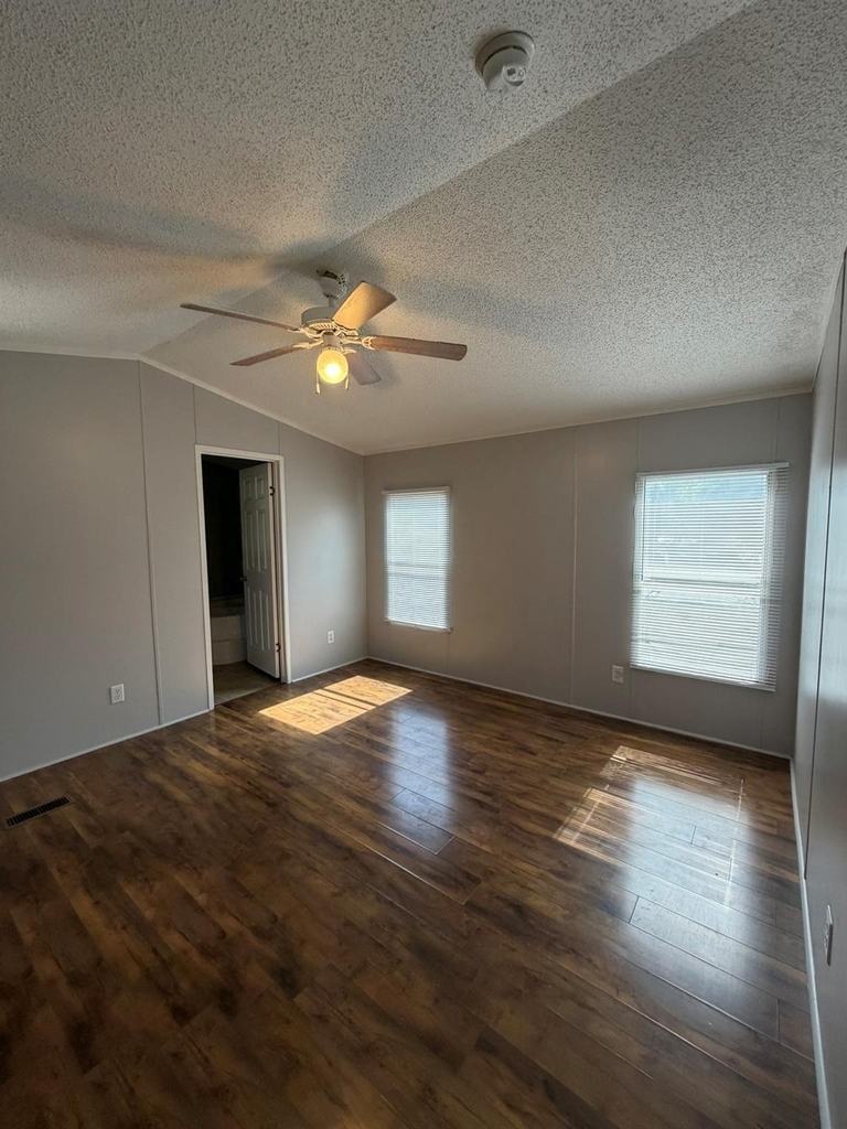 30841 Clyde Lane - Photo 4