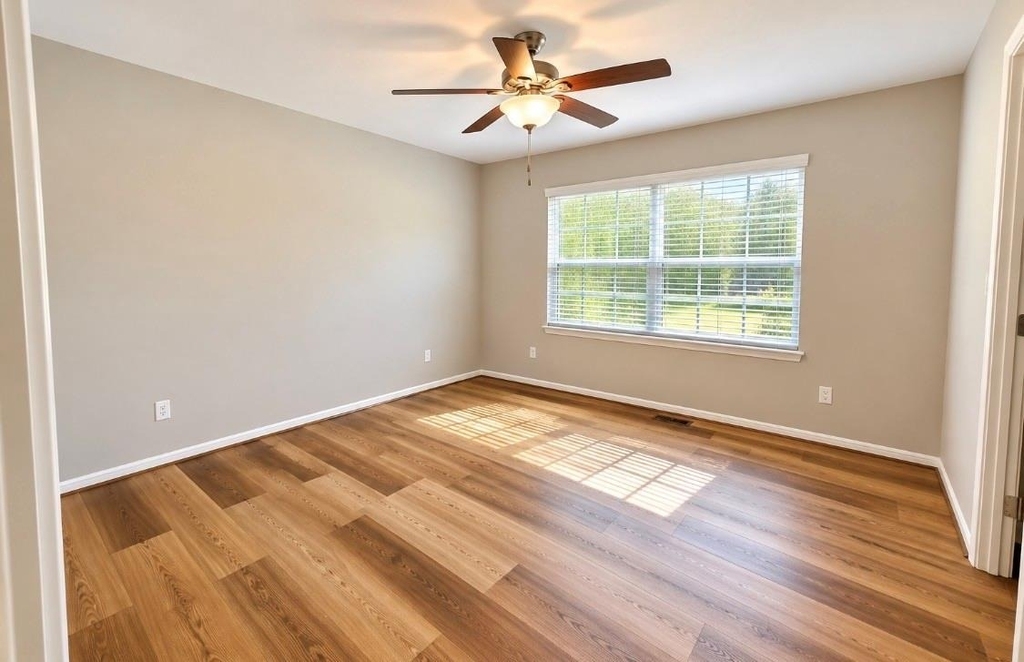 6443 Lawndale Street - Photo 18