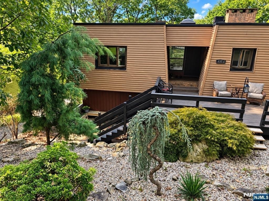 237 Buena Vista - Photo 1