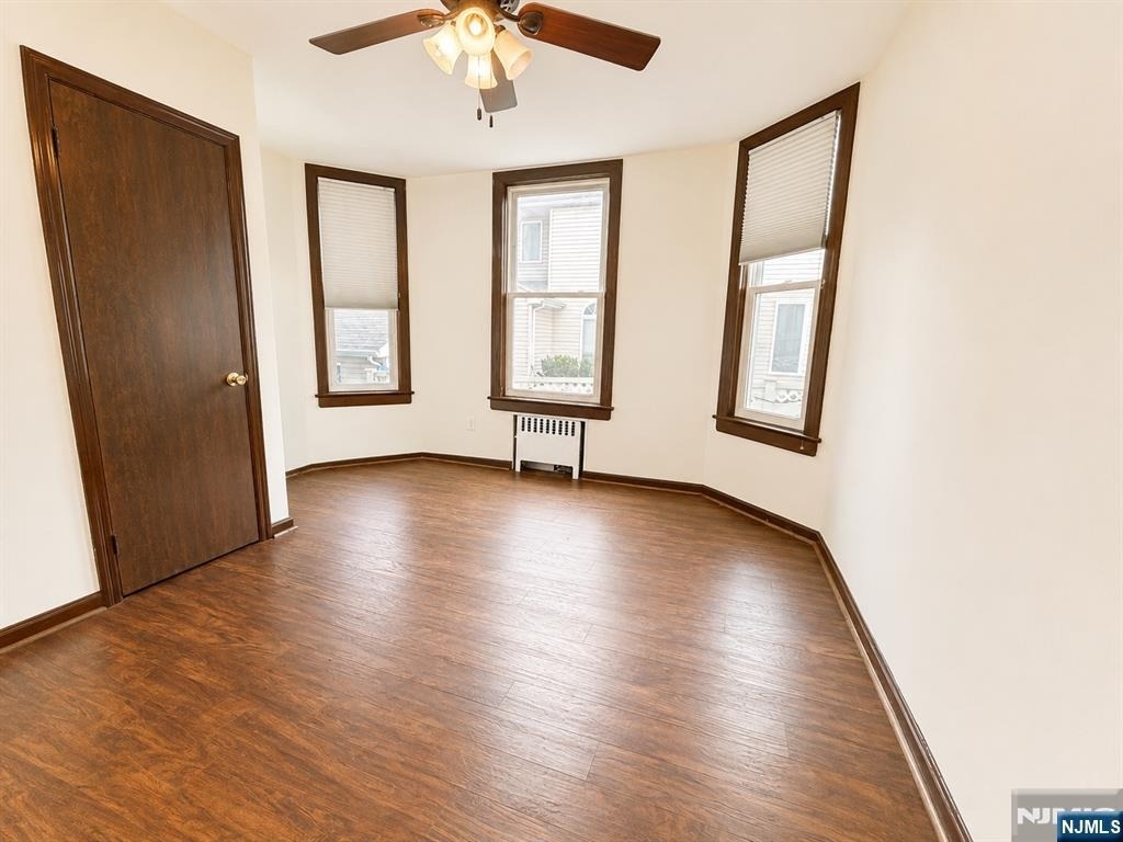 622 Hackensack - Photo 6