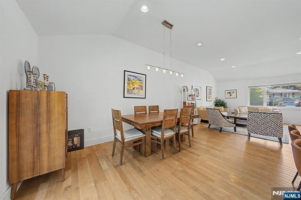 61 Center - Photo 14