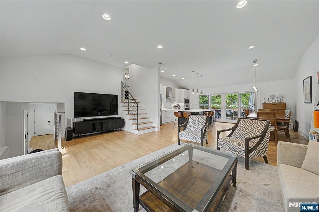 61 Center - Photo 10