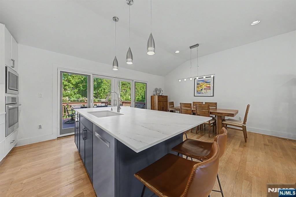 61 Center - Photo 17