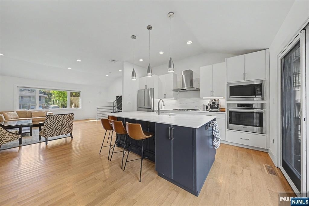 61 Center - Photo 15