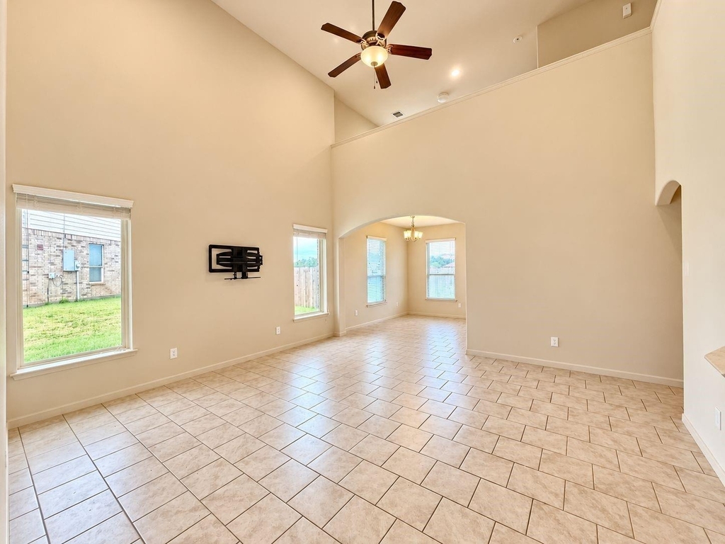 10111 Tallcrest Lane - Photo 2