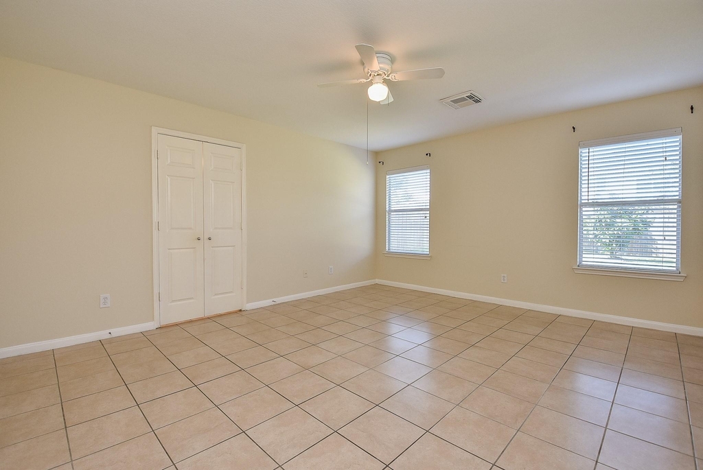 23527 Maple View Drive - Photo 8