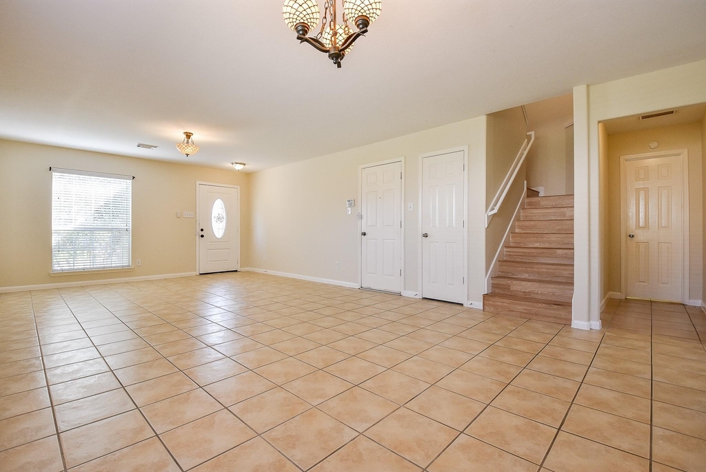 23527 Maple View Drive - Photo 4