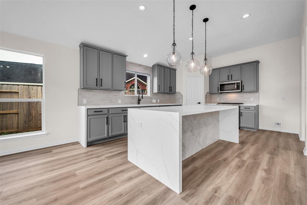 3906 Inglewood Circle - Photo 11