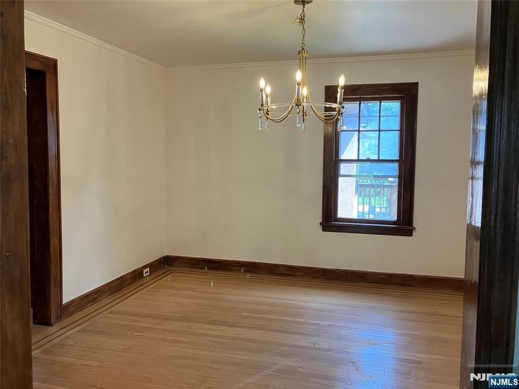 325 Bogert - Photo 9
