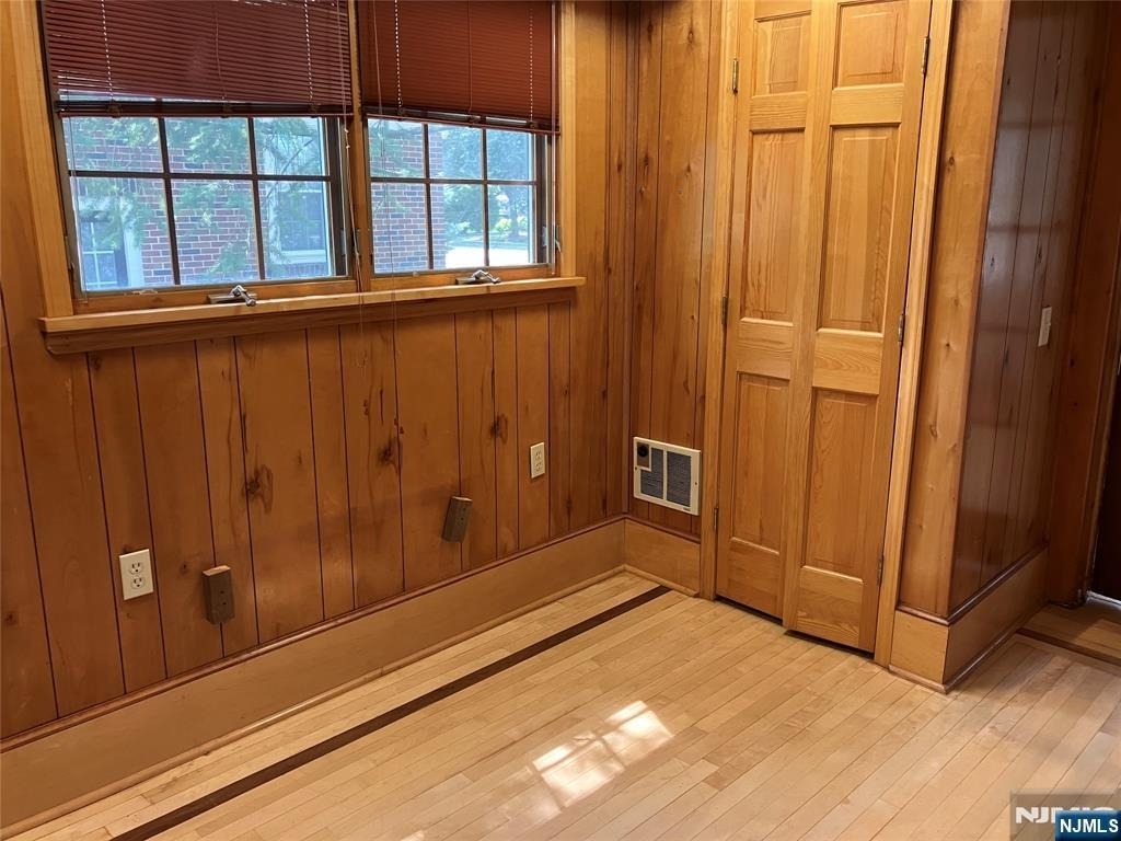 325 Bogert - Photo 13