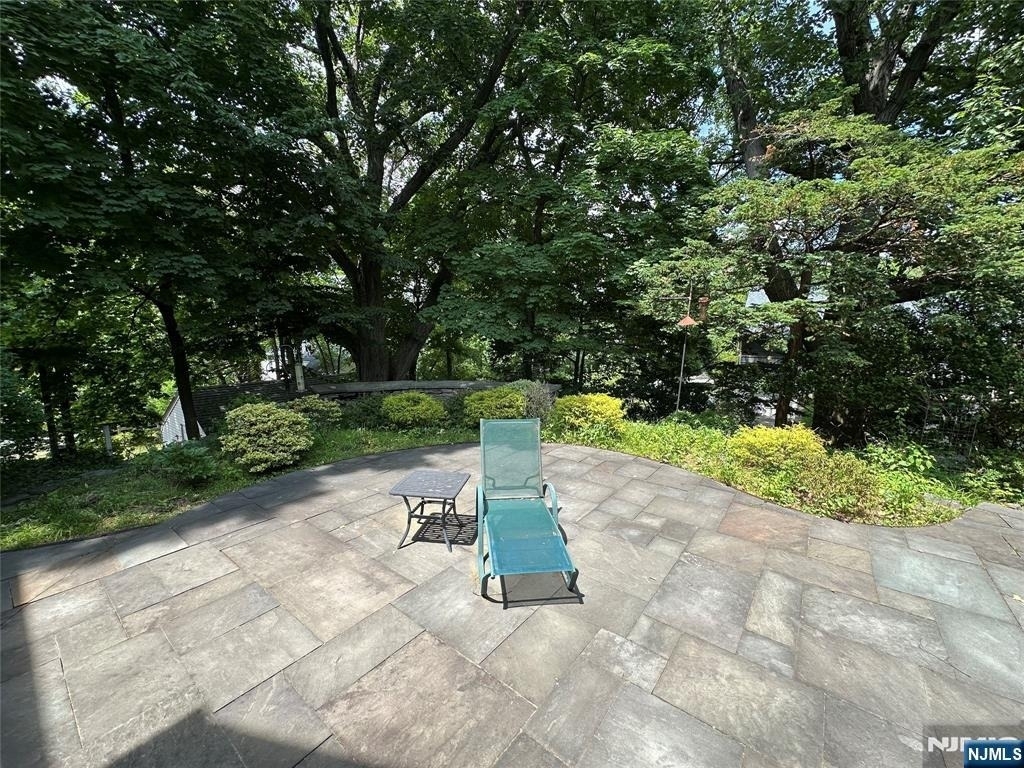 127 Howard - Photo 32