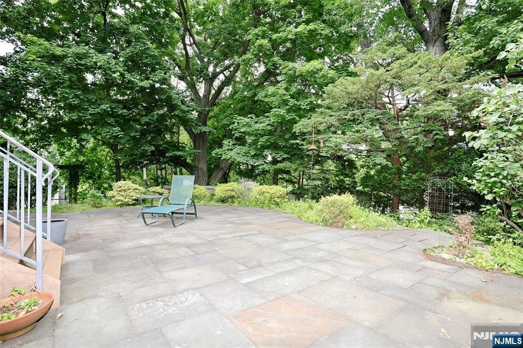 127 Howard - Photo 33